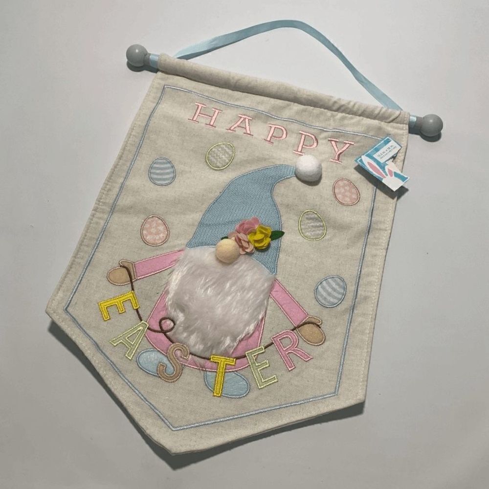 Gnome Happy Easter Banner Size 13x18 NWT